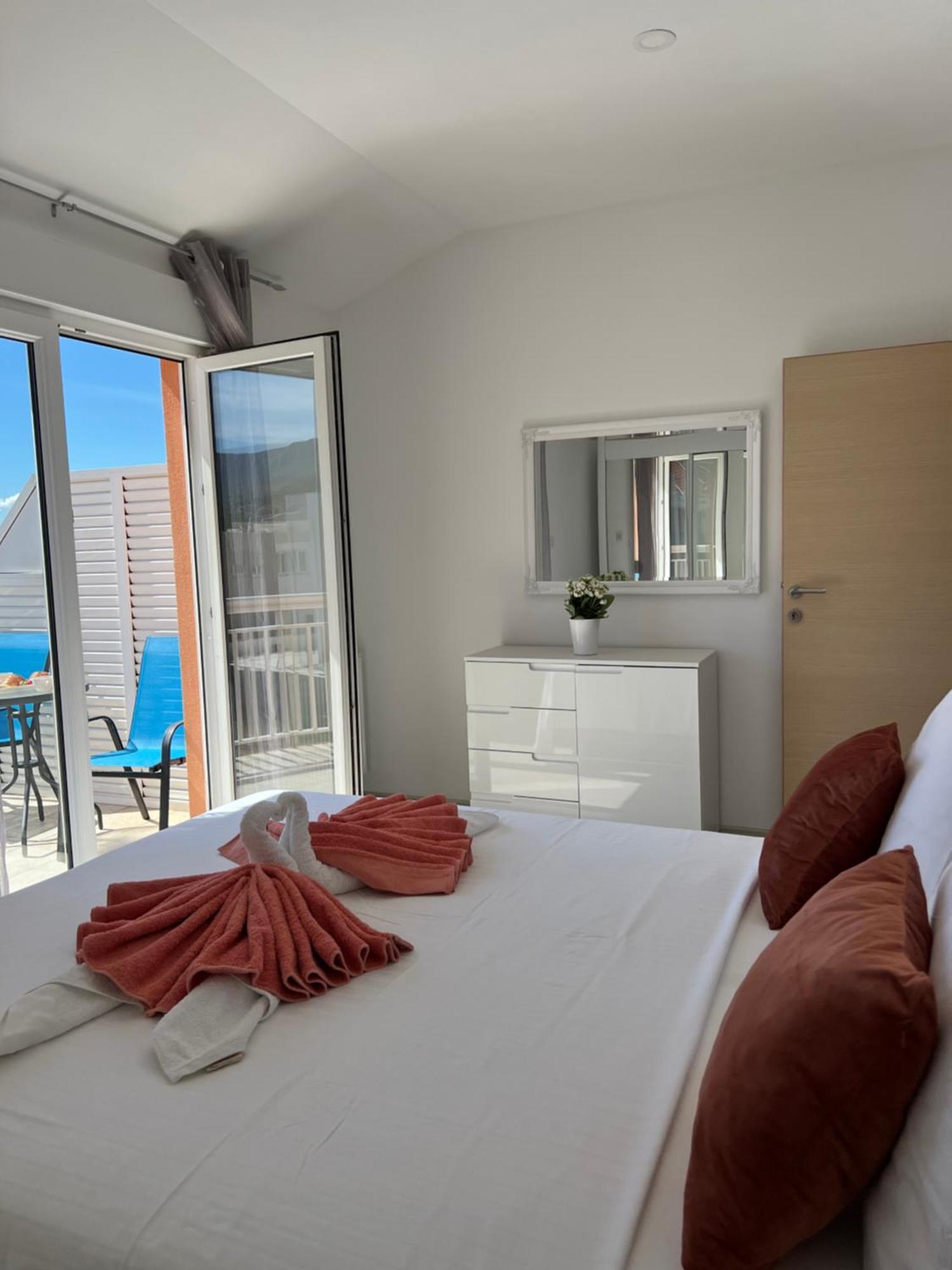Apartment Marija 2 Near Split Каштела Экстерьер фото