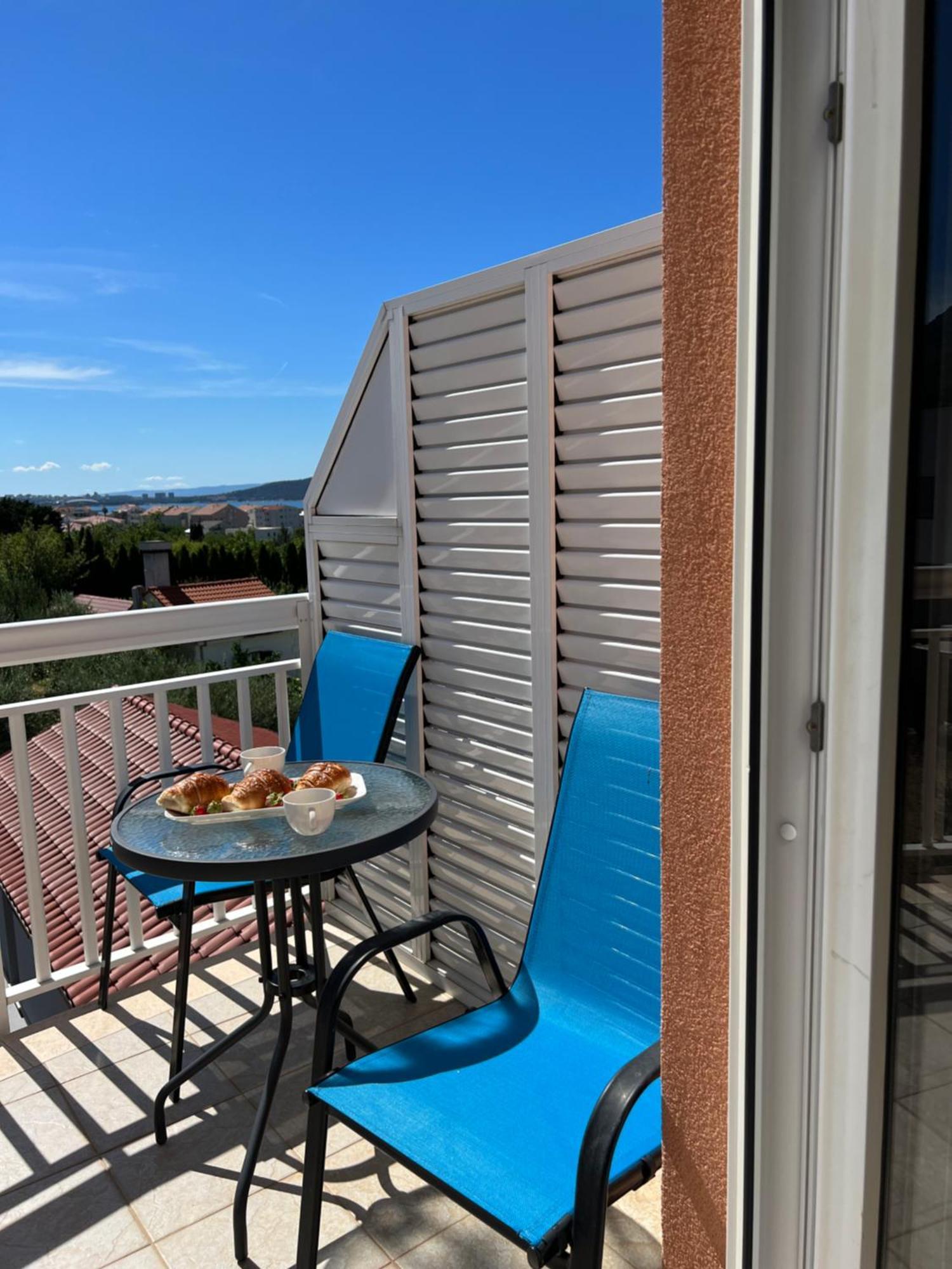 Apartment Marija 2 Near Split Каштела Экстерьер фото