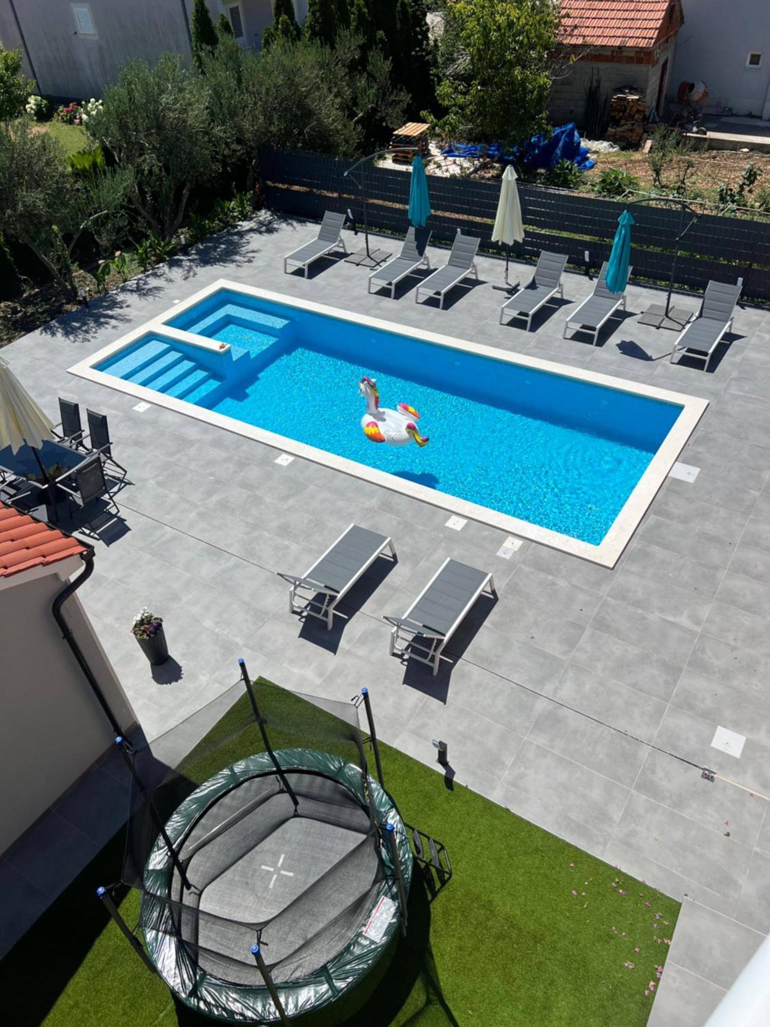 Apartment Marija 2 Near Split Каштела Экстерьер фото