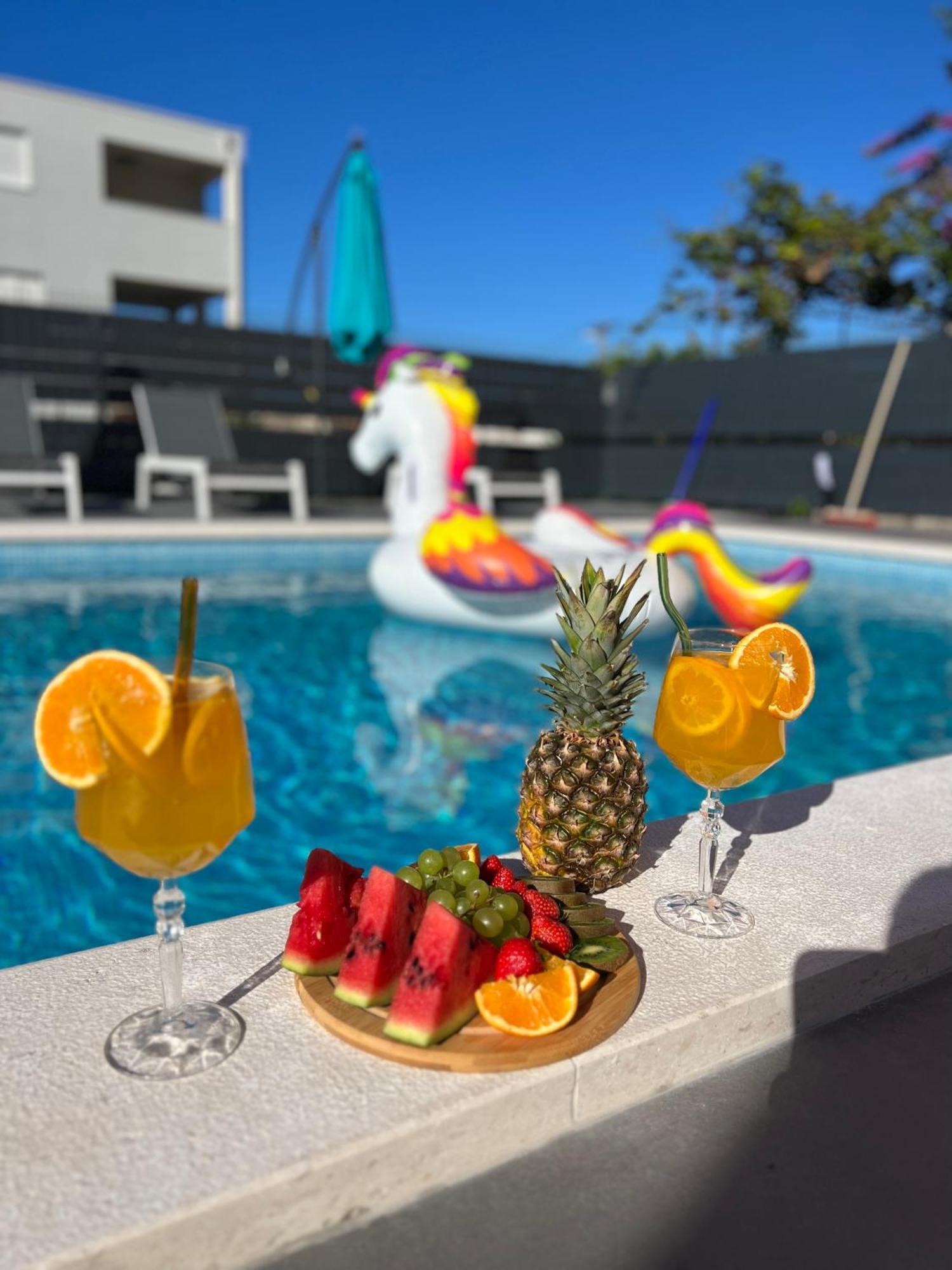 Apartment Marija 2 Near Split Каштела Экстерьер фото