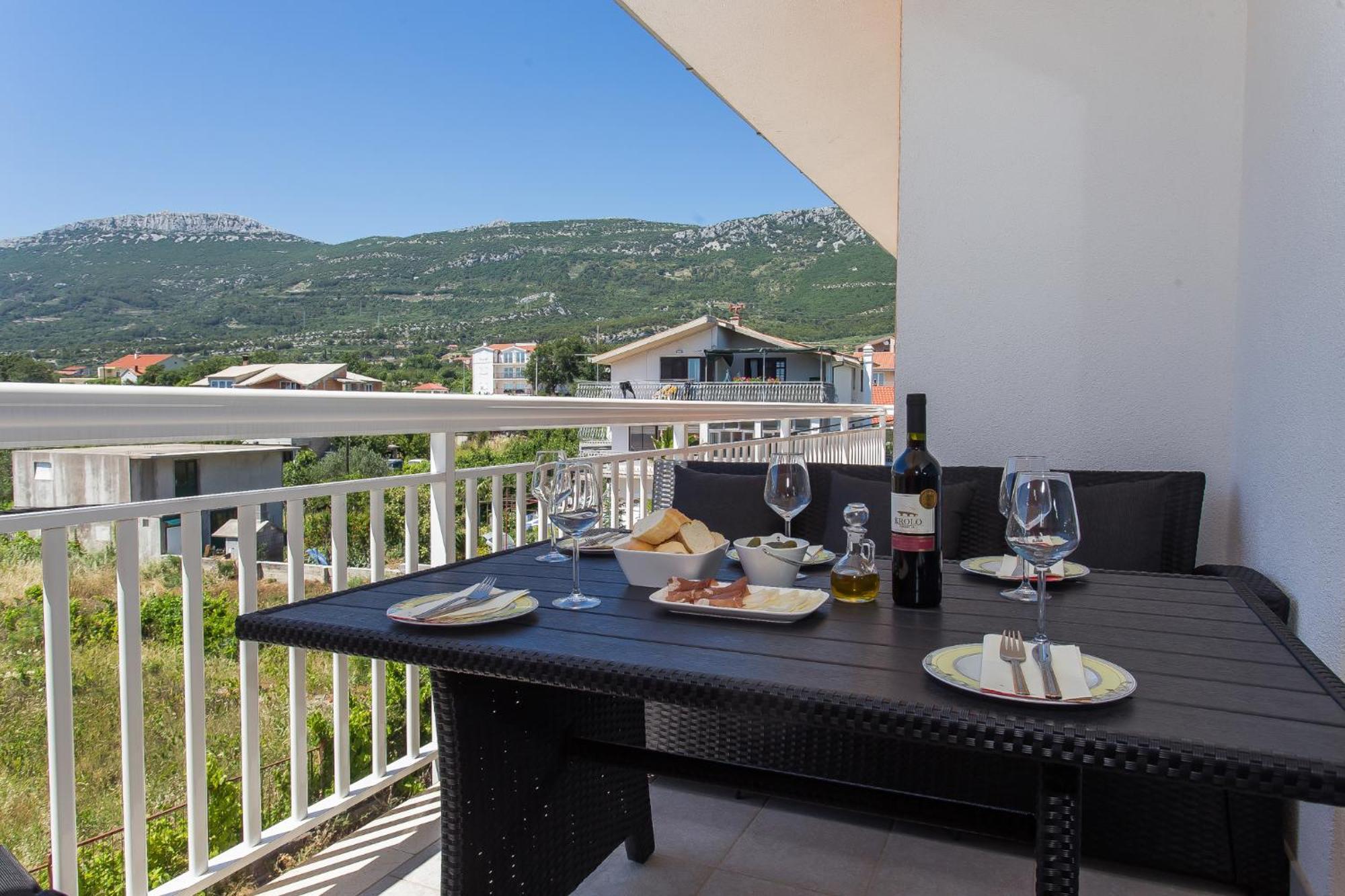 Apartment Marija 2 Near Split Каштела Экстерьер фото