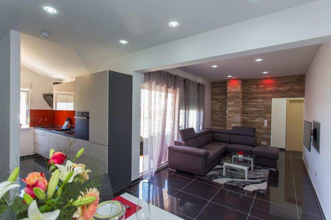 Apartment Marija 2 Near Split Каштела Экстерьер фото